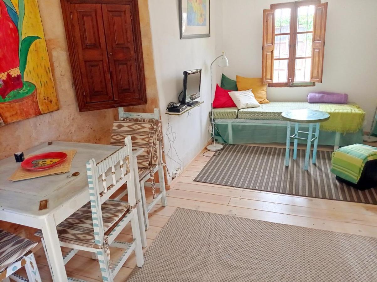 Arthouse Campos Mit Haus Galeria 110Qm Und Appartementhaus Mit Patio 30Qm Экстерьер фото